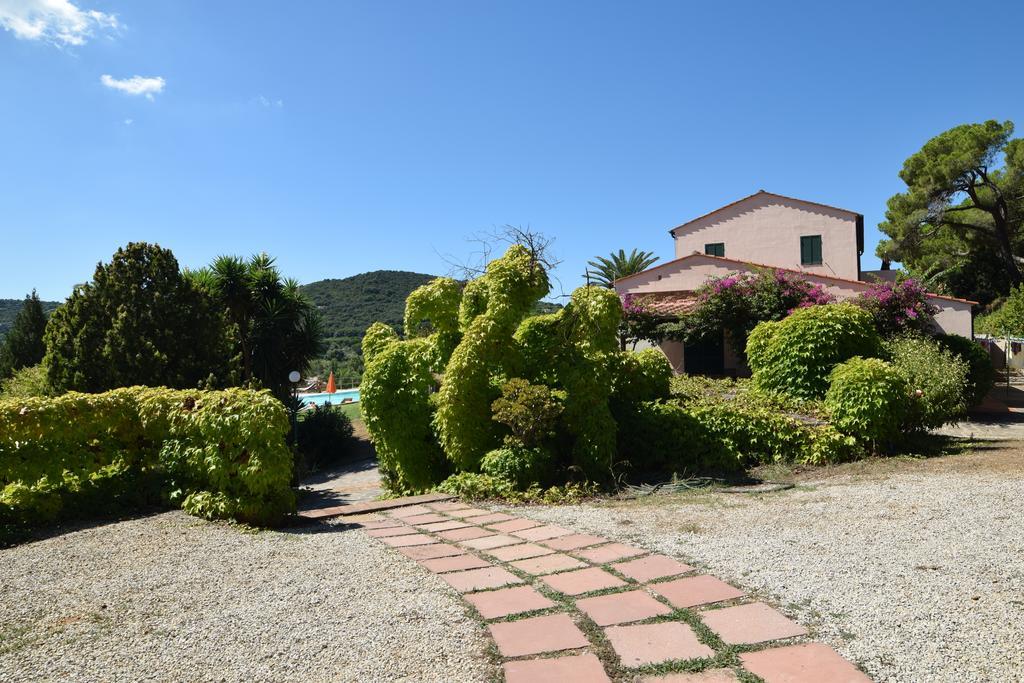 Residence Della Luna Porto Azzurro Exterior foto