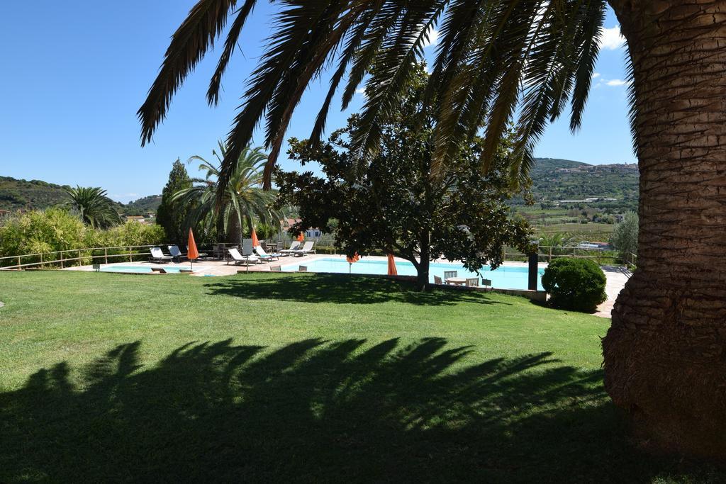 Residence Della Luna Porto Azzurro Exterior foto